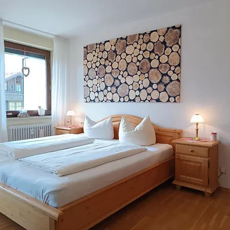 Alpengluehen - Hallenbad & Sauna Appartement